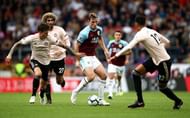 Burnley FC v Manchester United - Premier League